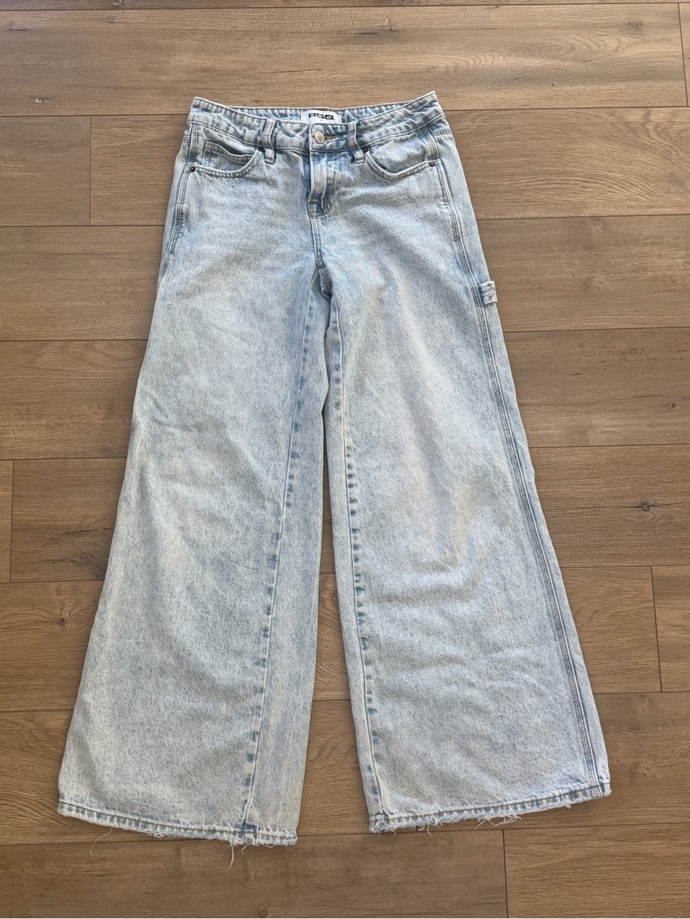 RSQ Light Wash Wide Leg Women’s Jeans